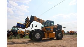 Телескопический погрузчик XCMG XT18010K