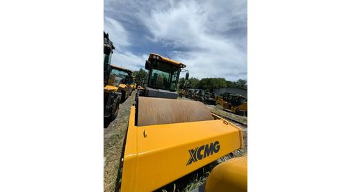Дорожный каток XCMG XS265 1 Дорожный каток XCMG XS265