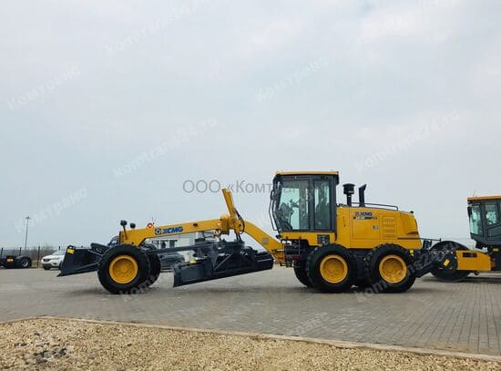 Автогрейдер XCMG GR180